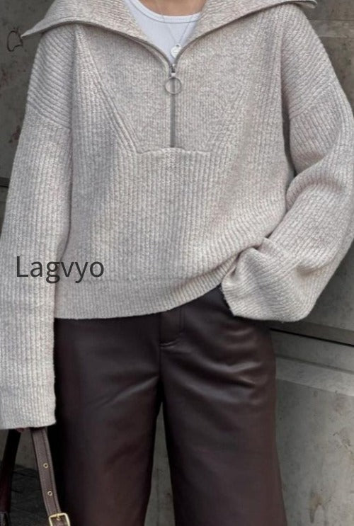 vintage-notched-v-neck-knit-top