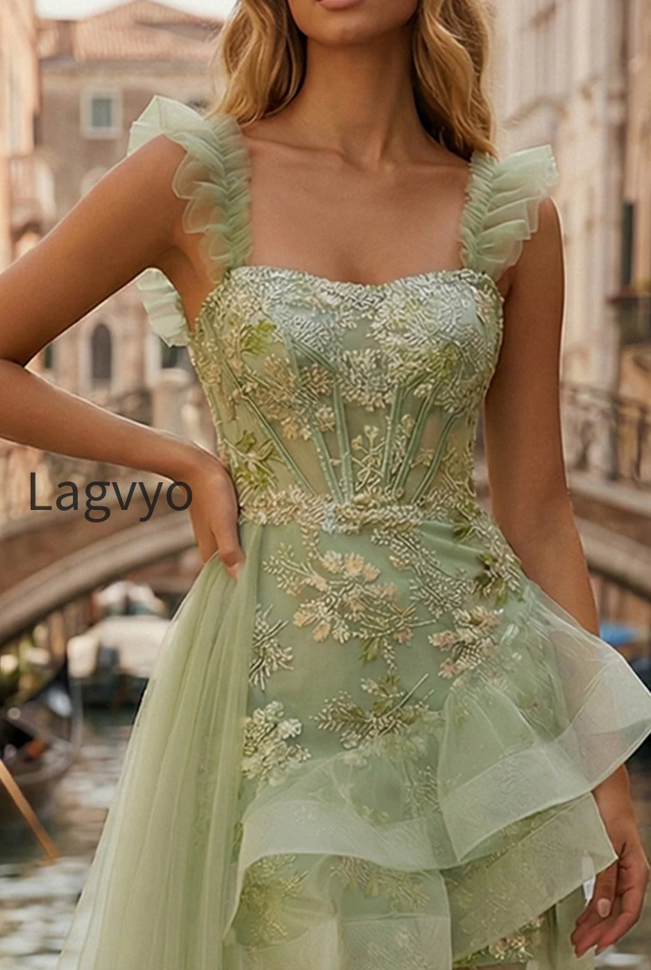 sparkly-light-green-appliqued-thick-straps-ruffled-a-line-short-prom-dress-with-cape