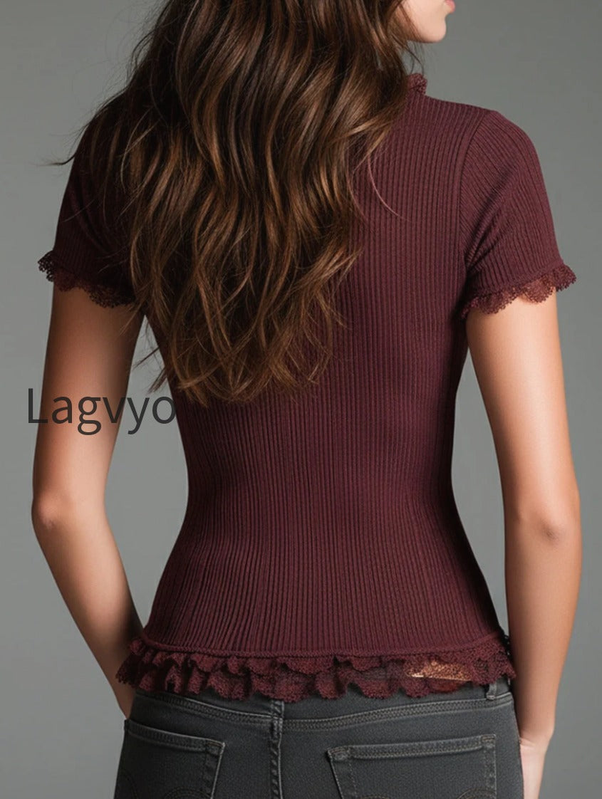 vintage-faded-knitted-short-sleeved-t-shirt-with-lace-trim