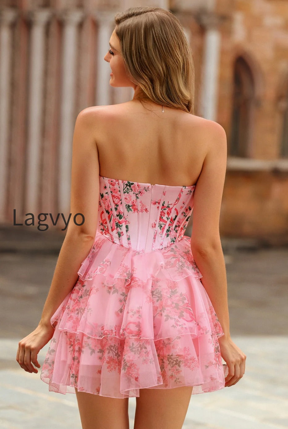 white-and-blue-floral-sweetheart-corset-short-homecoming-dress-with-ruffles